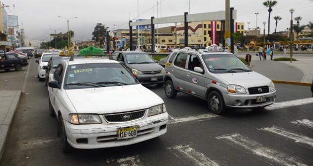 Se revisarán 22 nuevas concesiones de rutas de transporte urbano en Chimbote (video)
