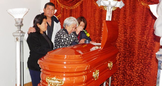 Chofer atropelló con su automóvil a jubilado, lo mató y encima fugó