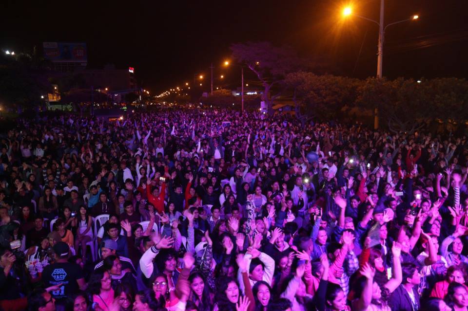 Más de 20 mil personas disfrutaron de concierto gratuito por el XXIV Aniversario de Nuevo Chimbote