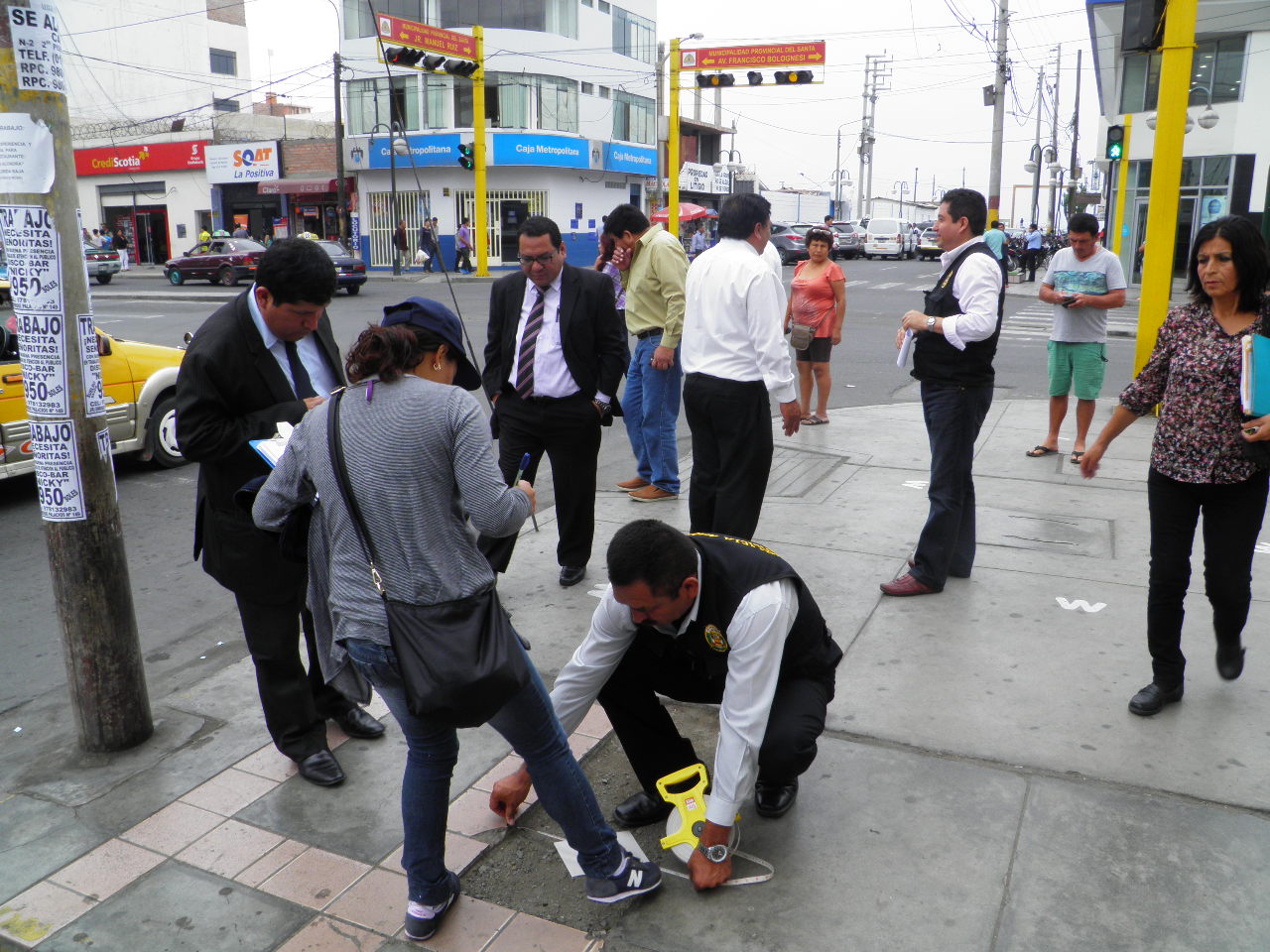 Fiscalía realiza inspección de cuestionada obra de veredas del casco urbano de Chimbote