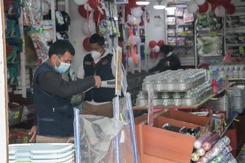 Verifican comercios de Chimbote previo a celebración de Halloween