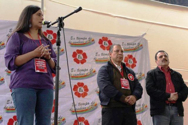 Advierten que "candidatos naturales" no cumplen los requisitos éticos ni legales para competir