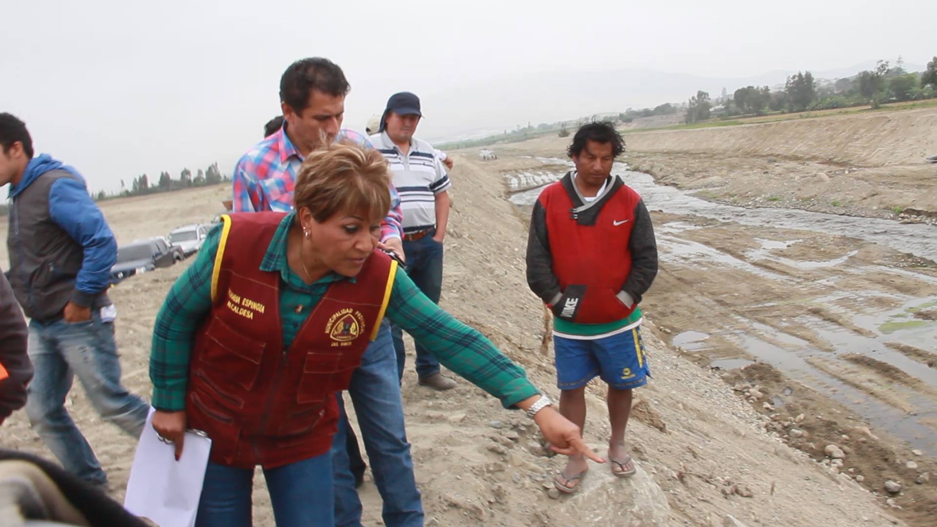 Chimbote: alcaldesa disconforme con obra de emergencia ejecutado por Agrorural en río Lacramarca