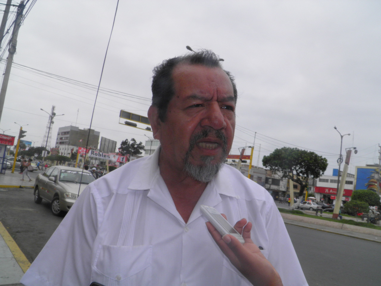 Chimbote: Padre de Ada Cuadros vuelve a pedir apoyo de las autoridades