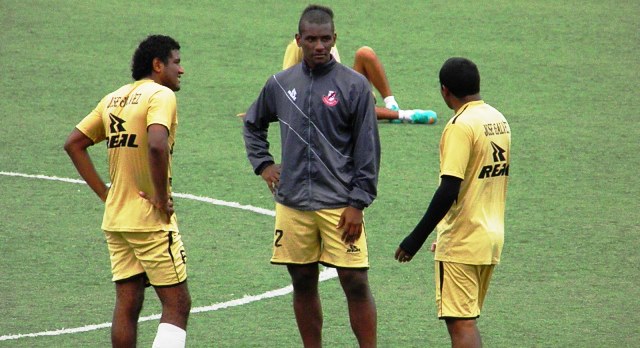 Zamora ya no quiere a Villalta y a uruguayo Pereyra en el Gálvez