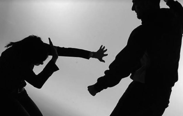 Coishco: sujeto que golpeó a su pareja fue sentenciado a prisión efectiva por un año