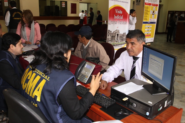  Oficina de Control de la Magistratura realiza visita a la Corte de Justicia del Santa