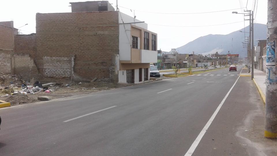 Chimbote: esperan respuesta del Poder Judicial sobre vivienda en plena avenida Camino Real