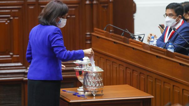 Presidencia del Congreso se definirá en segunda vuelta si ninguna lista alcanza los 66 votos 