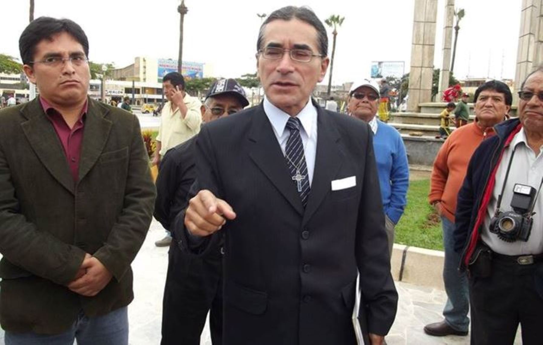 Waldo Ríos no se presentó a Comisión de Presupuesto del Congreso