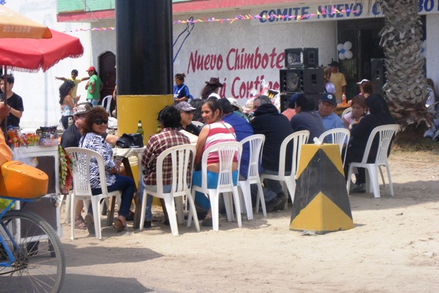 Nuevo Chimbote: funcionarios del municipio presentes en "Cruzada de amor pro Waldo"