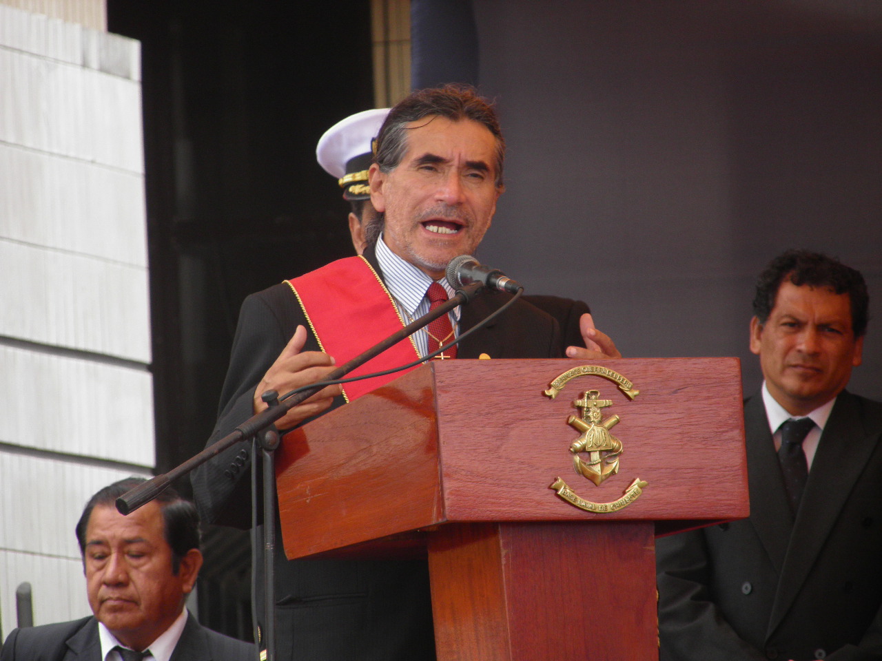 Chimbote: Formalizan investigación preparatoria contra Waldo Ríos y donantes