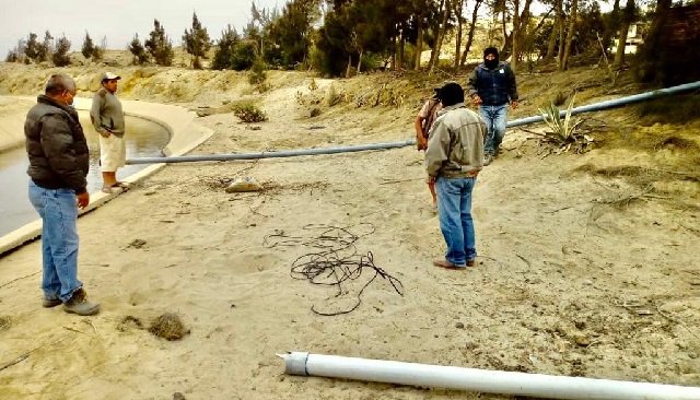 Chinecas retira 40 conexiones clandestinas que hurtaban agua de su canal principal