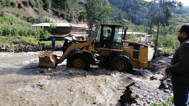 Desborde de río Shashal inunda viviendas en Acopalca de la provincia de Huari