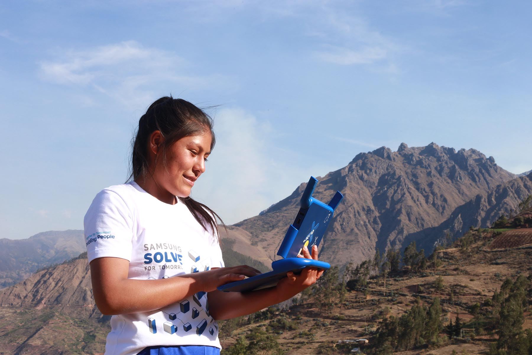 Estudiantes de secundaria podrán postular a concurso con proyectos de ciencia y tecnología
