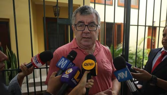 Juan Carlos Tafur asegura que allanamiento a su vivienda “es una venganza de la fiscal Barreto”