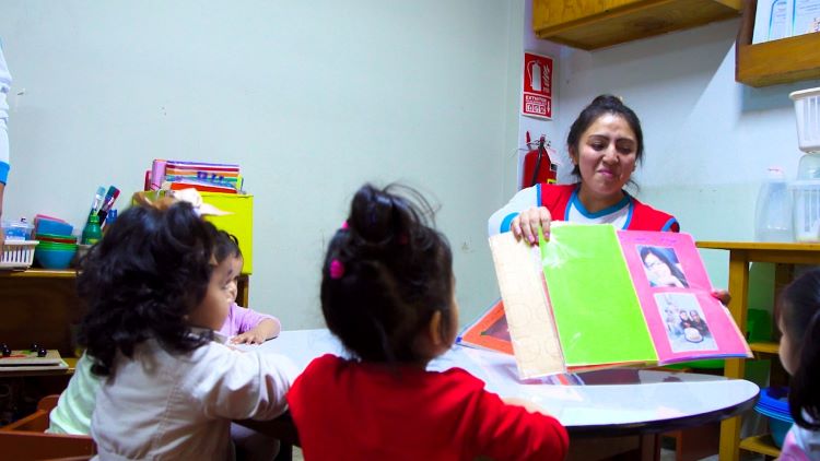 Capacitan a actores comunales en competencias del Sineace para atención de niños de la primera infancia