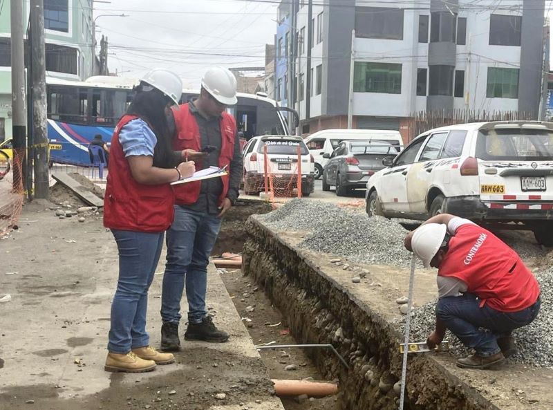 Contraloría alerta riesgos en obra paralizada del sistema de drenaje pluvial en Chimbote 