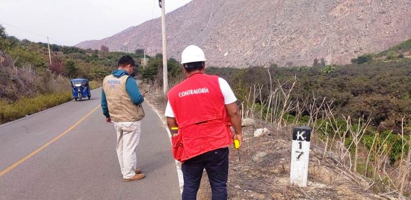 Contraloría detecta pagos en exceso por obra vial con deficiencias en Cáceres del Perú