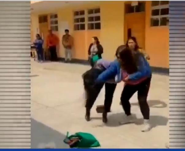  Áncash: regidora pierde un dedo tras pelea con una ciudadana 