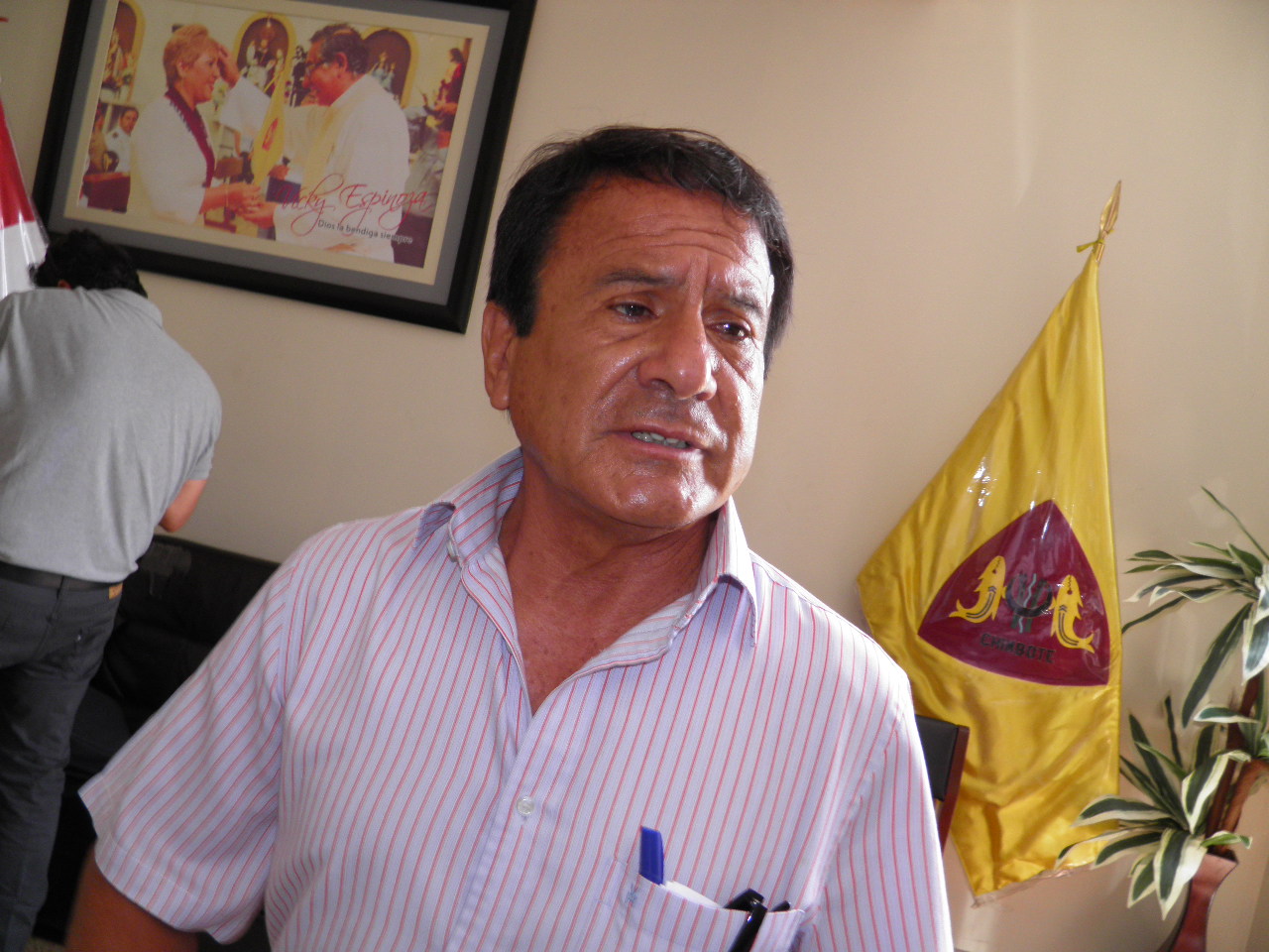 Chimbote: dirigente del nacionalismo cambió de opinión y decidió postular al Congreso