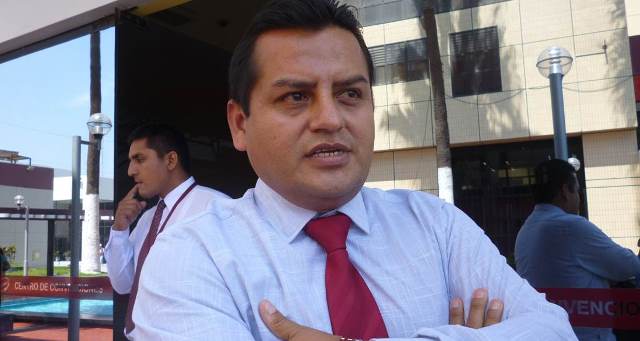 Gerente de Sedachimbote presenta tres proyectos de saneamiento  