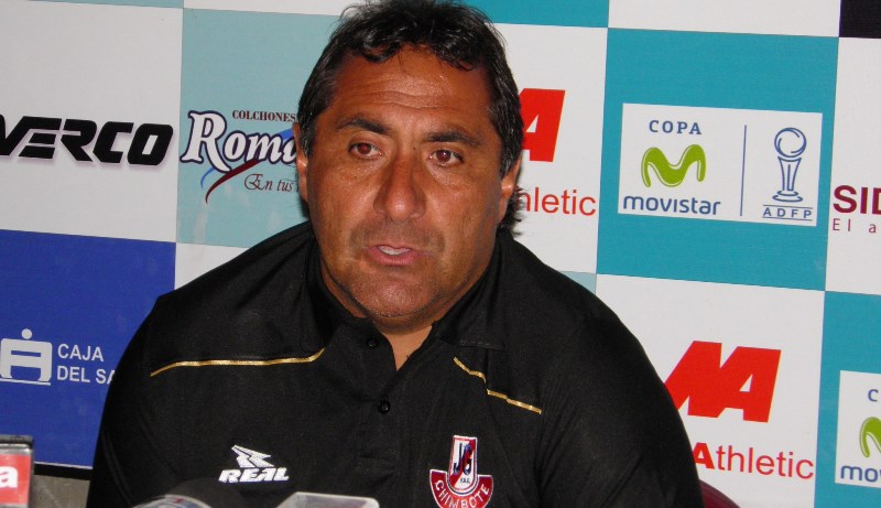 Zamora feliz por triunfo de Gálvez ante UTC, pero aún faltan 13 finales para salvarse