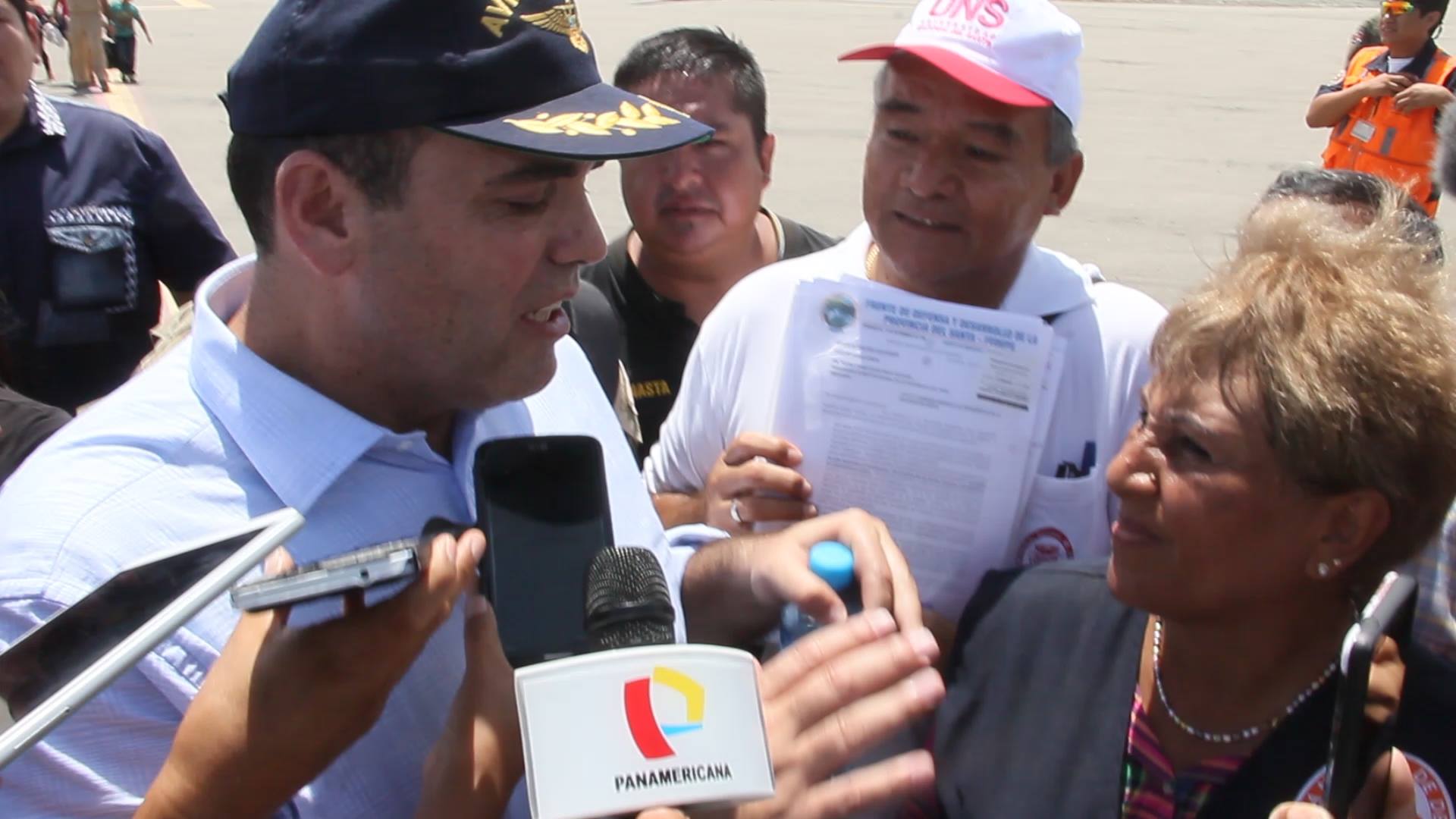 Chimbote: Fernando Zavala promete maquinarias y 100 mil soles por cada distrito afectado por lluvias 